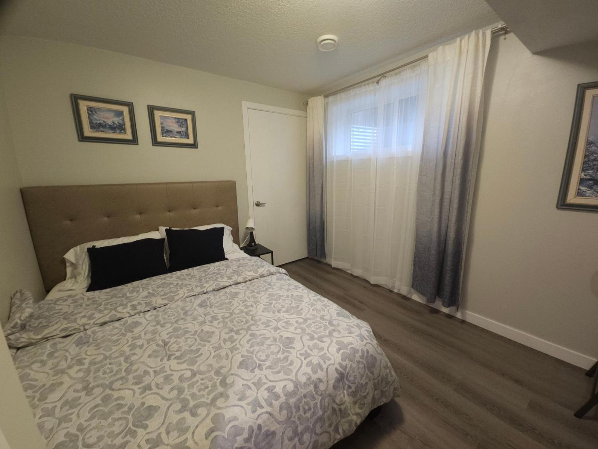 Cozy 2 Bedroom Suite, Queen Beds, Near The Airport إيدمونتون المظهر الخارجي الصورة